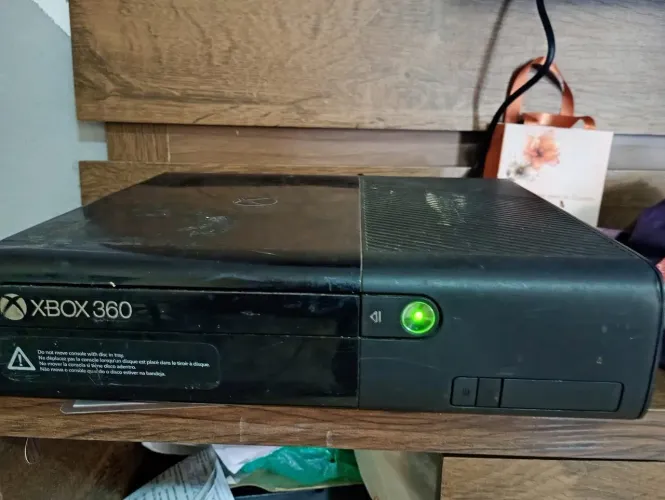 Xbox 360 slim 500 GB