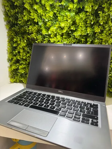 Notebook Dell Latitude 7400 Core i7 8GB DDR4 SSD 256GB