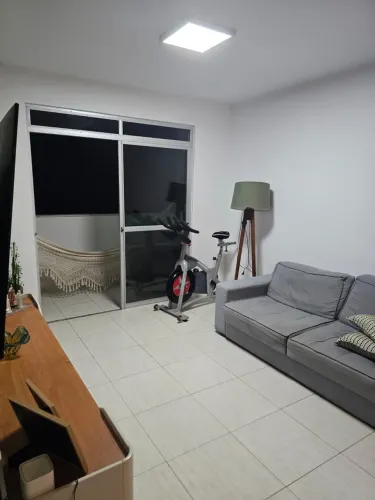 Oportunidade na jatiuca: apartamento amplo e super bem localizado ( pertinho da praia)