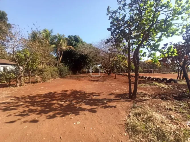 TERRENO PRONTO PARA CONSTRUIR