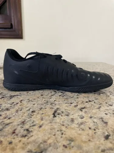 Tênis de Futsal Nike Phantom GX Tamanho 43