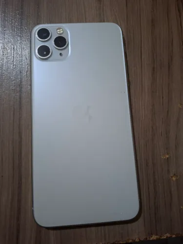 iPhone 11 Pro para retirada de peças