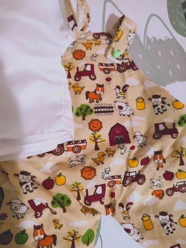 Roupa para boneco médio, estilo bebezinho