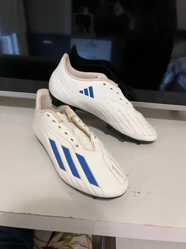 Vendo chuteira adidas deportivo