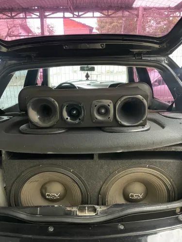 Som automotivo