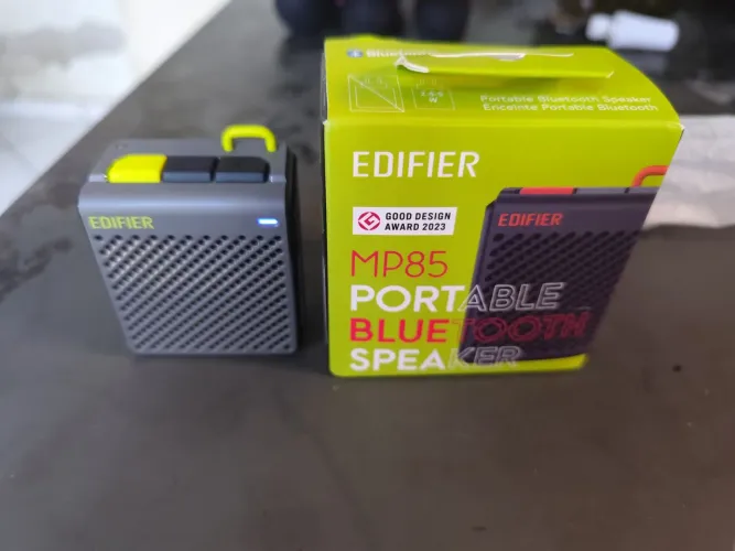 Caixinha de som edifier mp85