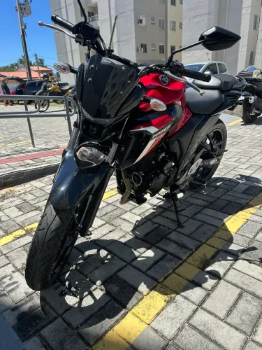 Yamaha FZ25 ABS 2024 - 5.200 km - Quitada