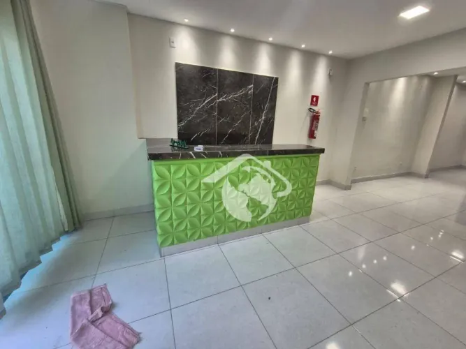 Prédio Comercial com 5 salas, 2 delas com WC para alugar, por R$ 5.000/mês - Jabotiana - A