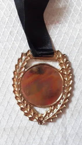 50 medalhas para personalizar 4x6cm
