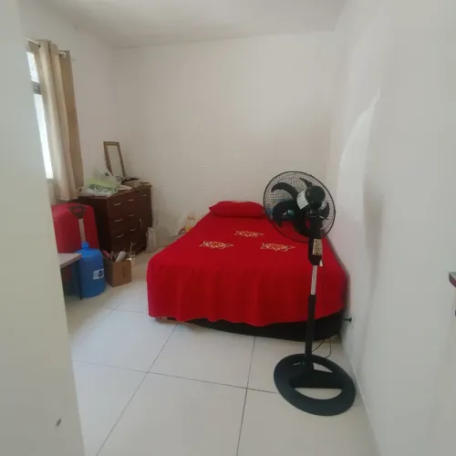 Alugo apartamento mobiliado com 02 quartos  térreo 