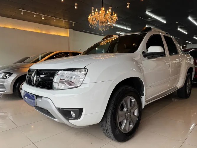 Renault Duster Oroch Dyna. 2.0 Hi-flex 16V Mec. 2018