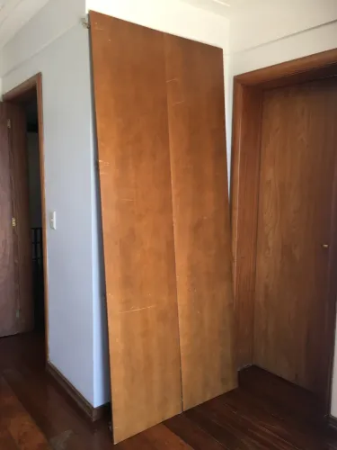 Portas Closet ou Guarda-roupa (235 x 100cm) MDF Louro Freijó 