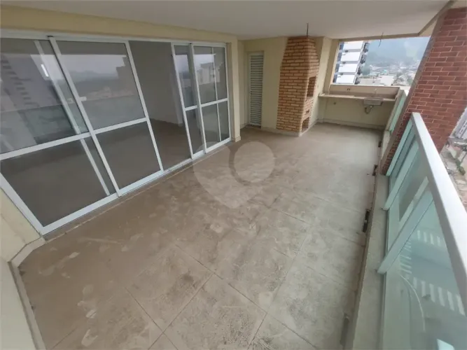 Apartamento com 3 quartos à venda em Enseada - SP