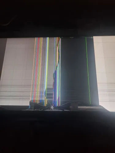Vende-se ou troca monitor com um pedaço quebrado 240hz LEIA A DESCRIÇAO