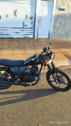 Suzuki Intruder 125