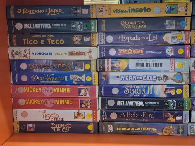 Lote com 60 Fitas VHS Desenhos Disney