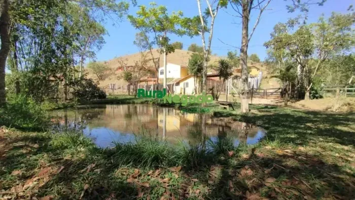 CHÁCARA FORMADA COM  LAGO E NASCENTE NO CLUBE DOS 500 EM GUARATINGUETÁ-SP