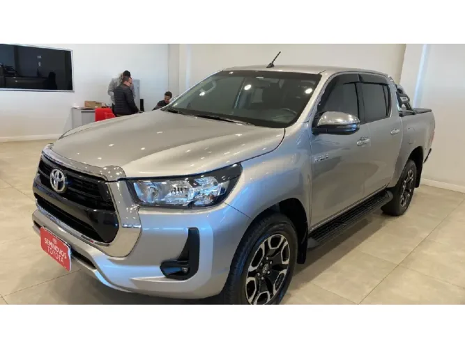 Toyota Hilux CD SRV 4X4 2.8 TDI Diesel Aut. 2024