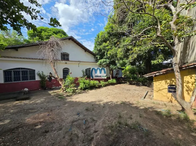 Terreno/Lote à venda 2.454m²