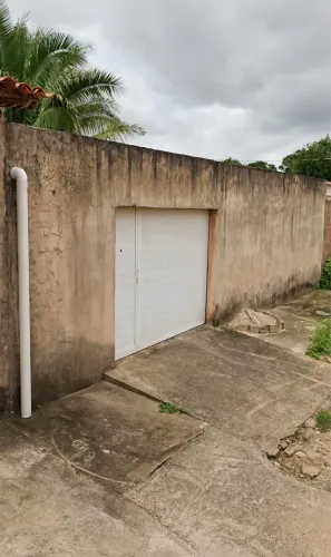CASA À VENDA / REGIÃO DO MAIOBÃO/