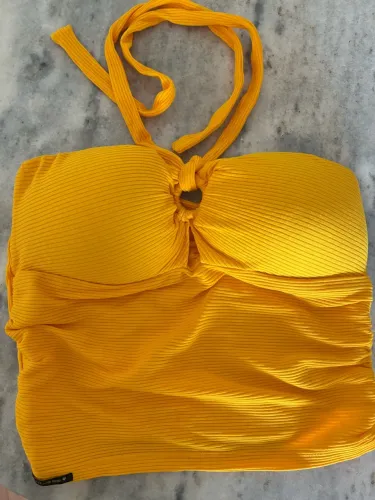 Blusa amarela M