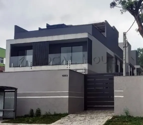 Sobrado à venda em Curitiba, Boa Vista, com 3 quartos, 138m²