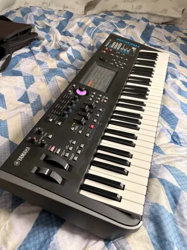 Yamaha MODX6 OFERTA