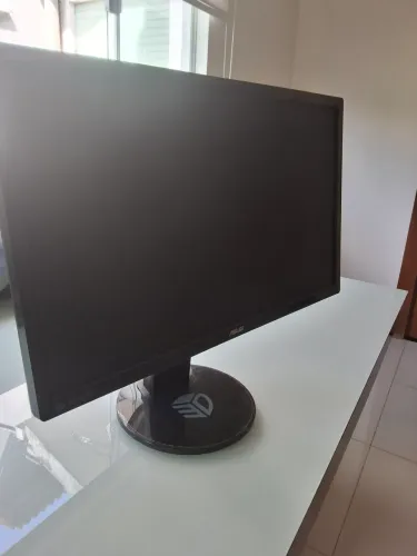 Monitor Asus 144Hz VG248QE em perfeito estado 