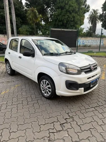 Fiat Uno Attractive 1.0 EVO Fire Flex 8V 5P 2021