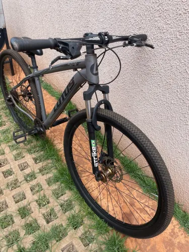 Vendo bicicleta Lotus aro 29