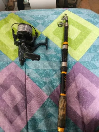 Conjunto vara de pesca e molinete sogaylang