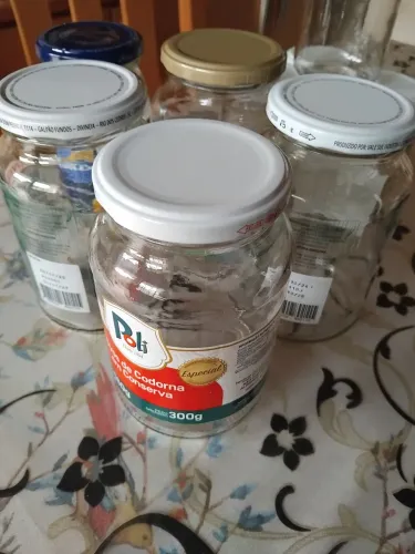 Pote de vidro de palmito ,pepino 