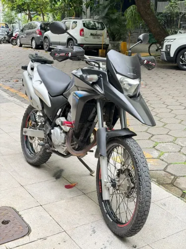 HONDA XRE 300 / 2015 TD. OK EM DIA.