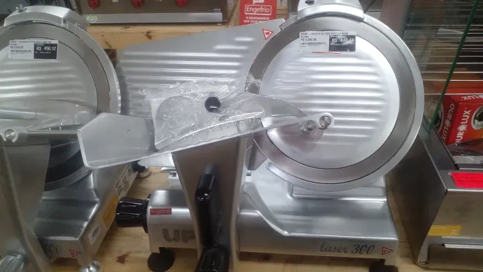CORTADOR DE FRIOS INDUSTRIAL LÂMINA 30 CM, NOVO, PROMOÇÃO!!!!