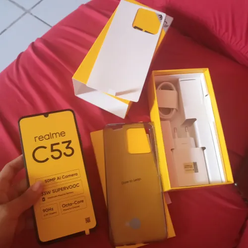 Vendo realme c53. Negócio valor