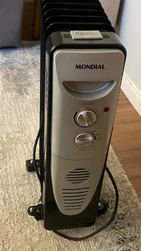 Aquecedor a Óleo Mondial 1500W - Ótimo Estado