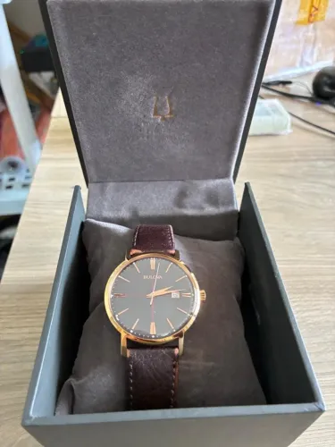 Relógio Bulova AeroJet 39mm Gray Dial Rose Gold Masculino Clássico Puseira De Couro