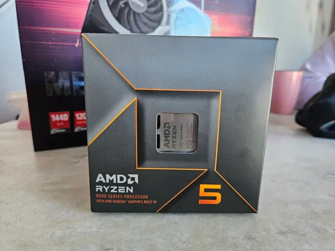 AMD Ryzen 5 8500G AM5 DDR5 - 6 Núcleos / 12 Threads, com video Integrado Radeon 740M