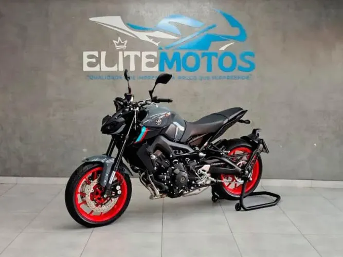 YAMAHA MT09 ABS 2023