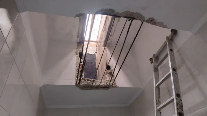 Pedreiro Profissional - Reformas, Telhados, Calhas e Impermeabilização em geral