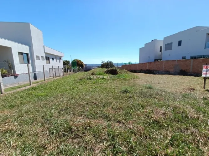 Lote exclusivo no Condomínio Mirante do Fidalgo - vista definitiva e alto potencial