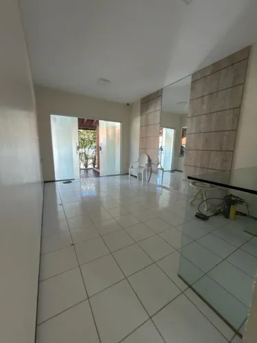 Oportunidade - Casa em Condomínio Fechado no Turu.