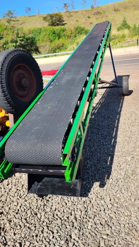 Dalla esteira transportadora
