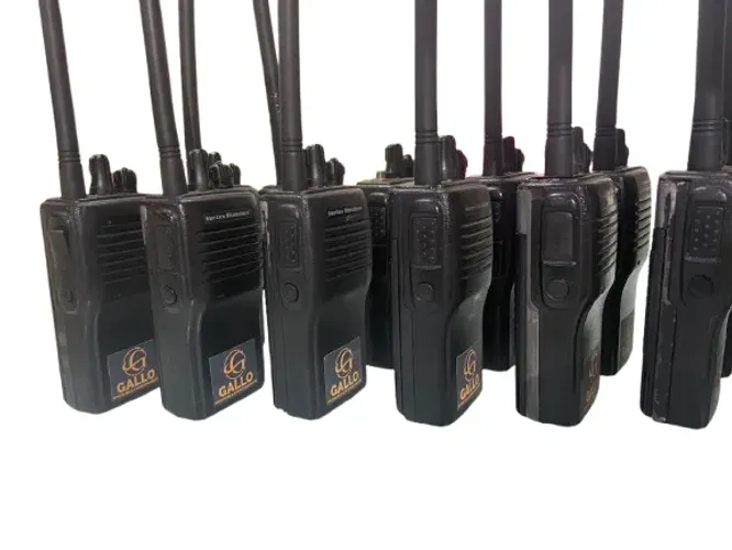 Radio Comunicadores VHF