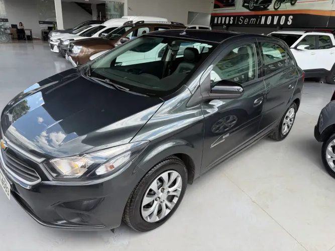 Chevrolet Onix Hatch Advantage 1.4 8V Flex Aut. 4P 2019