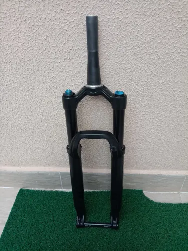 Suspensão aro 29 Fox Performance Step-cast 34 120mm.