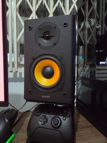 Monitor de áudio Edifier R1000T4 24W RMS - Impecável