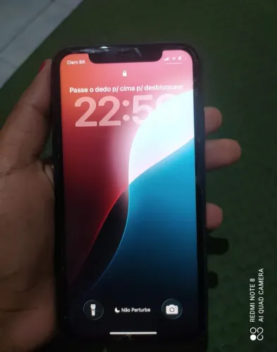 Vendo iphone 11 todo original