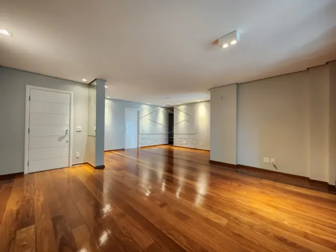 Apartamento Padrão em Jaú