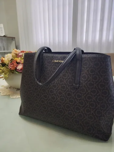 Bolsa marca CK Calvin Klein original